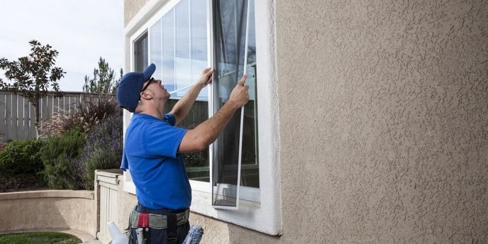 a man installing windows 